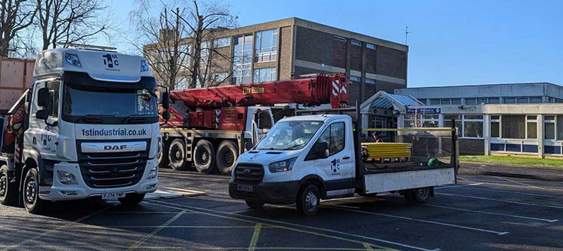mobile crane